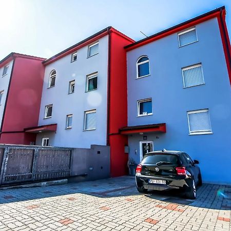 Apartments Saric Pula Buitenkant foto