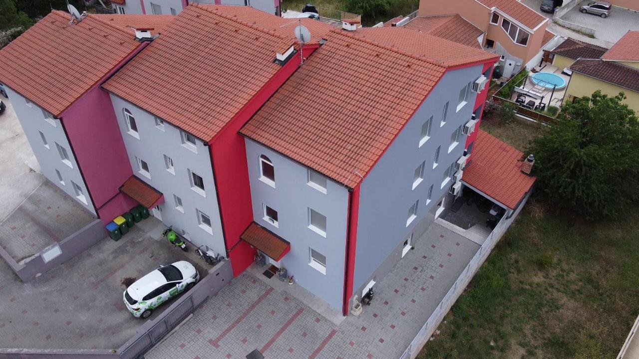 Apartments Saric Pula Buitenkant foto